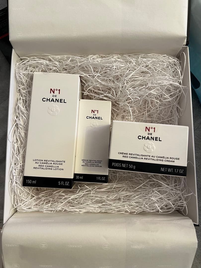 CHANEL N°1 de CHANEL 化粧水＆美容液＆クリームセット