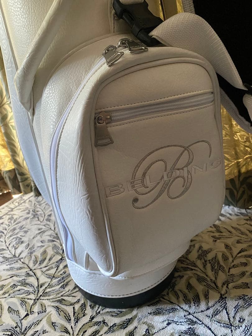 【BELDING】素敵なホワイト 白 キャディバッグ ★冬の白はお洒落★おまけ付