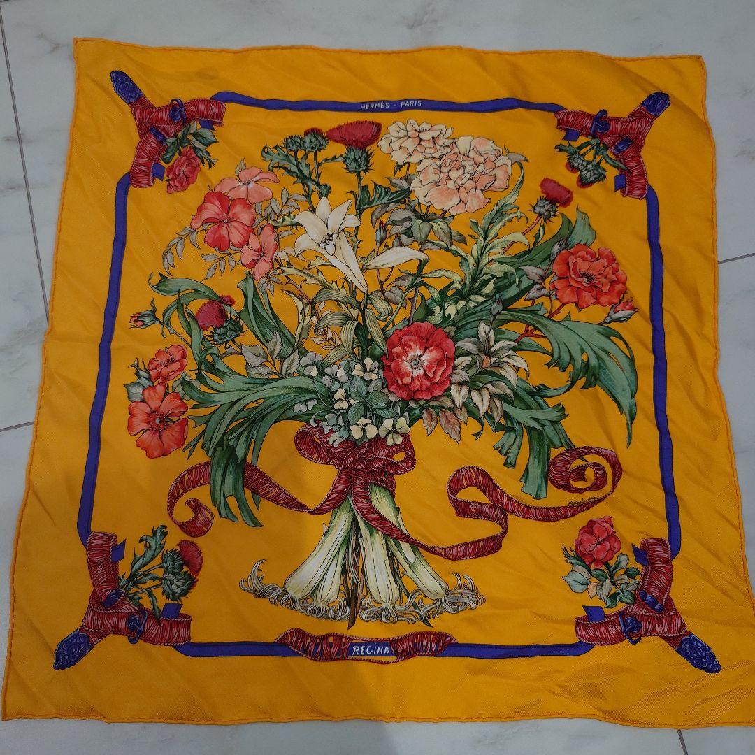 HERMÈS シルクスカーフ カレ45 REGINA
