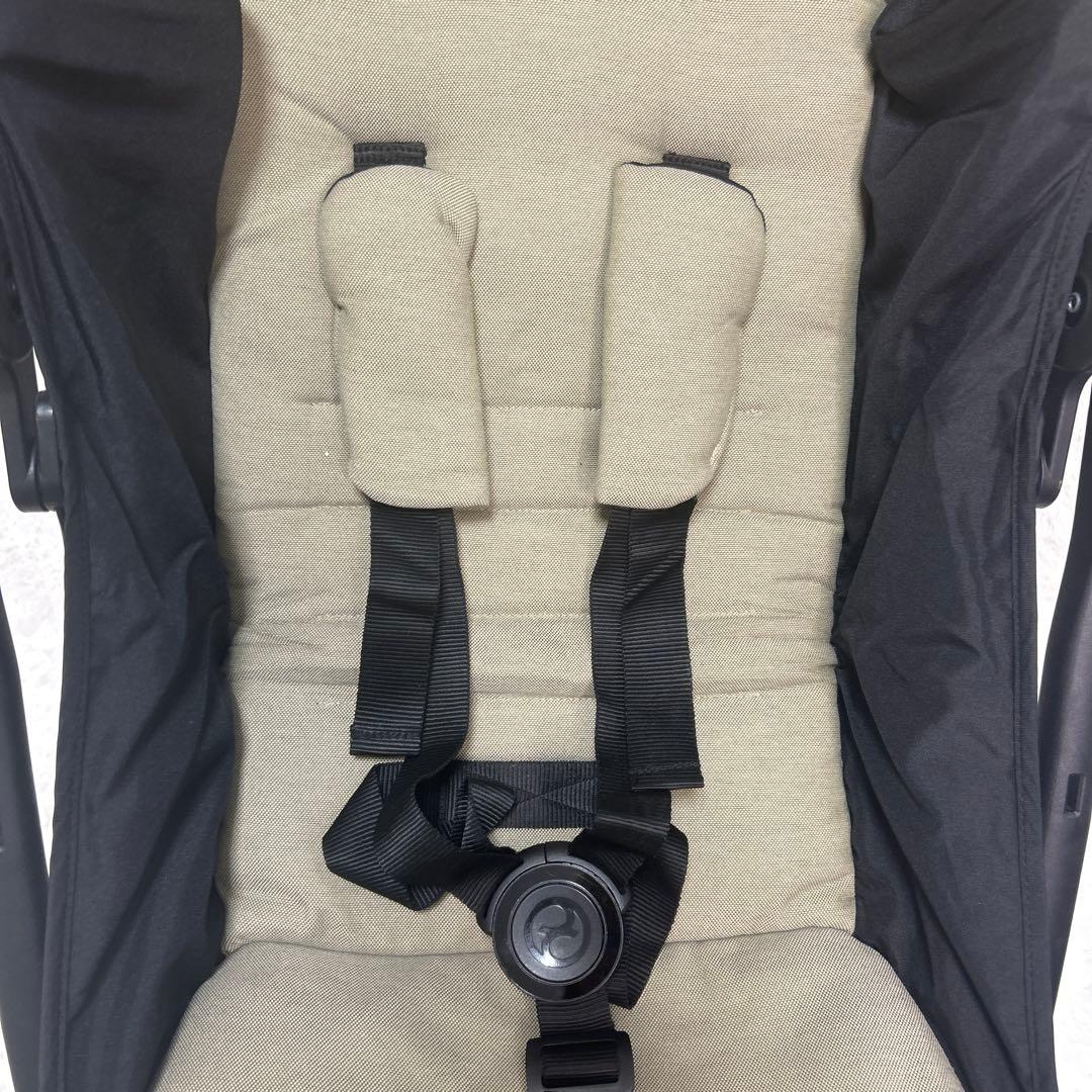 cybex サイベックス　リベル　ベージュ　コンパクトベビーカー