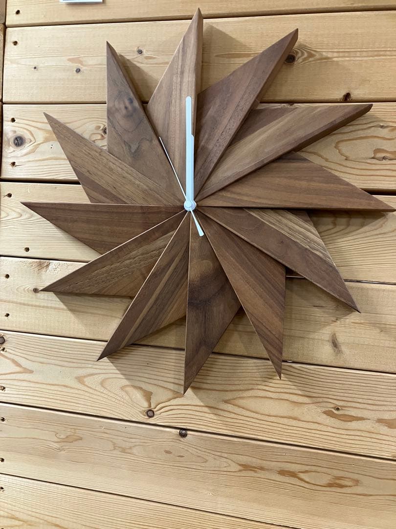 ウォールナット無垢材　ウォールクロック