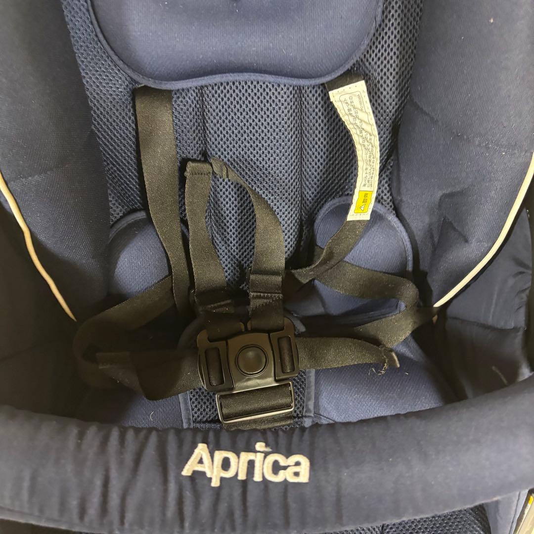 【極美品】　Aprica 　ラクーナ ソファークッション　オート4輪　両対面式