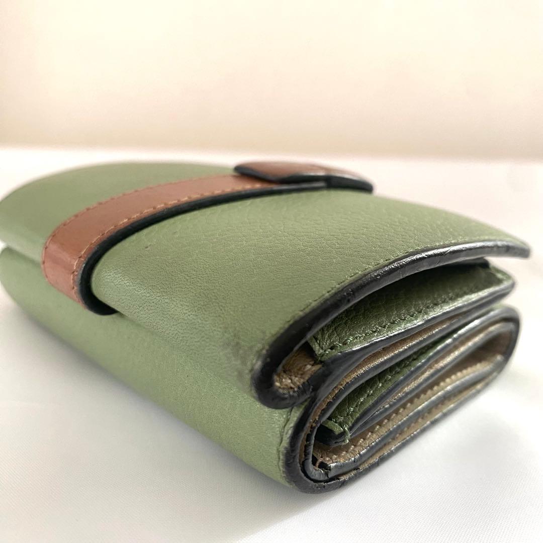 ‪LOEWE ロエベ 三つ折り財布 トライフィールド ローズマリー