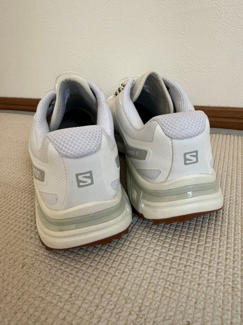 【anmitsu15 】Salomon サロモンスニーカー