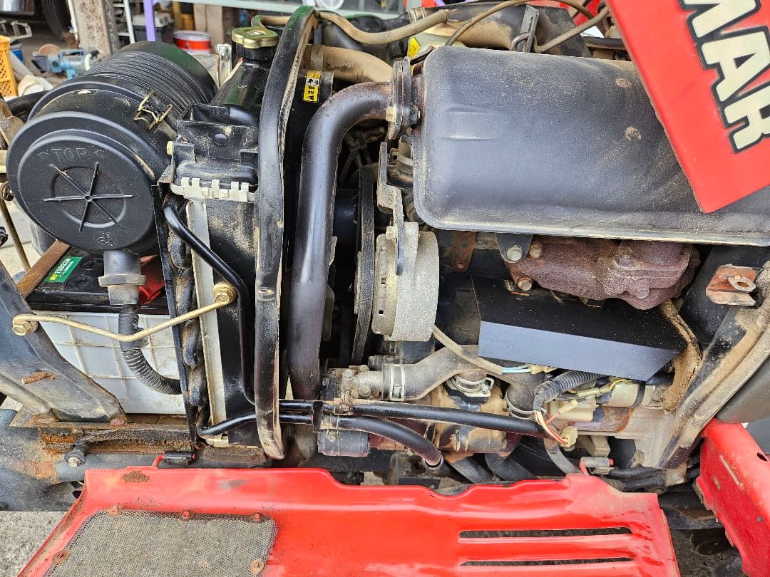 ヤンマートラクター F250 HST 　25馬力