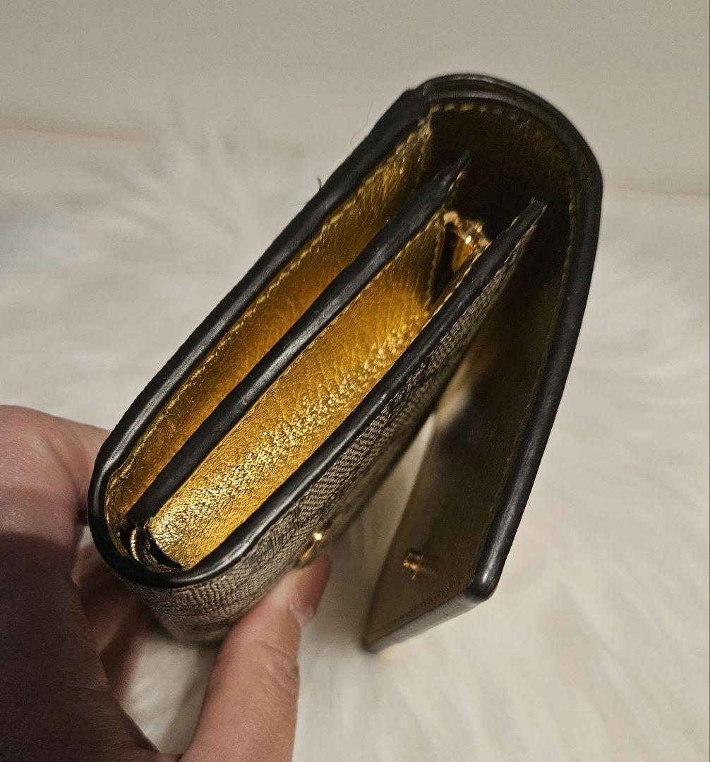 GUCCI 　グッチ財布　ダブルG メタリック　ゴールド