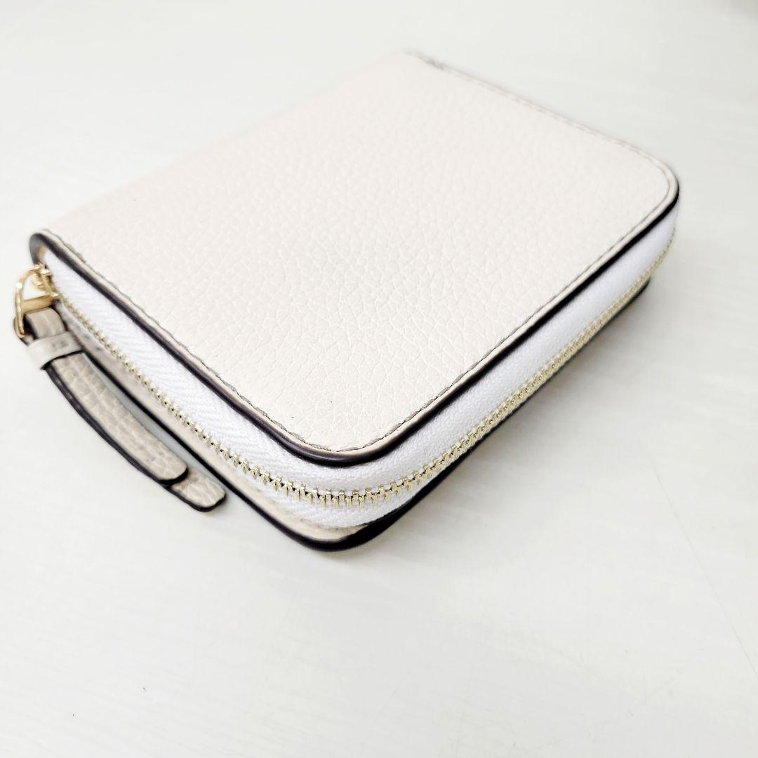 TORY BURCH トリーバーチ ホワイトレザー 二つ折り財布 146463