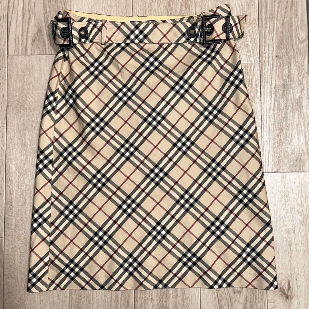希少　BURBERRY　バーバリー ブルーレーベル ノバチェック　スカート