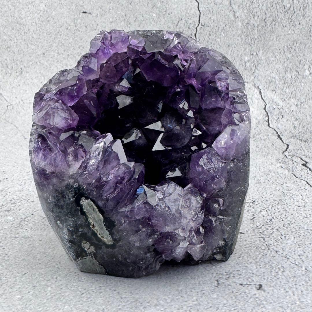 G-97アメジストクラスター ドーム 原石 天然石 パワーストーン　 インテリア