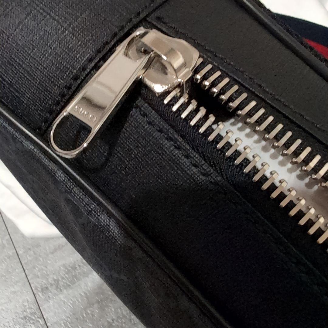 本日最終お値下げ☆GGブラック超美品ボディバッグ