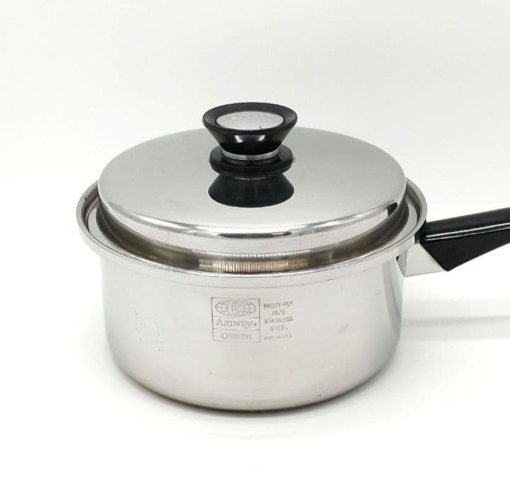 アムウェイ　QJEEN　ステンレス 片手鍋　中型
