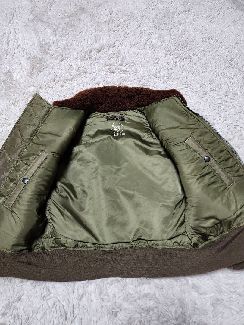 【良品・希少】バズリクソンズ　B-15C 　ボア　M13507 M品番　オリーブ