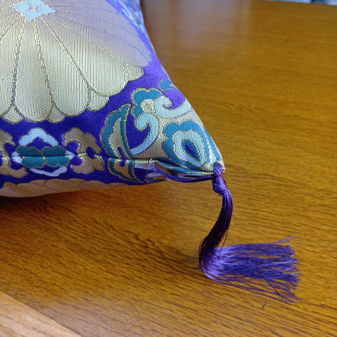 職人手作り、寺座布団