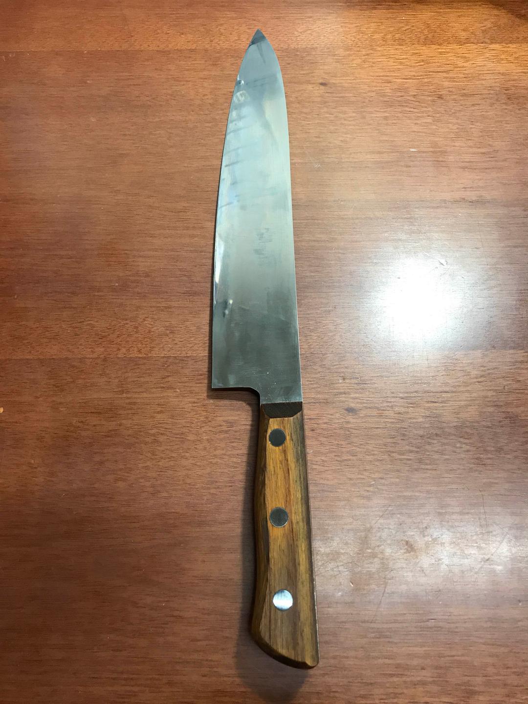 サンプル画像　牛刀 包丁(8尺24cm )