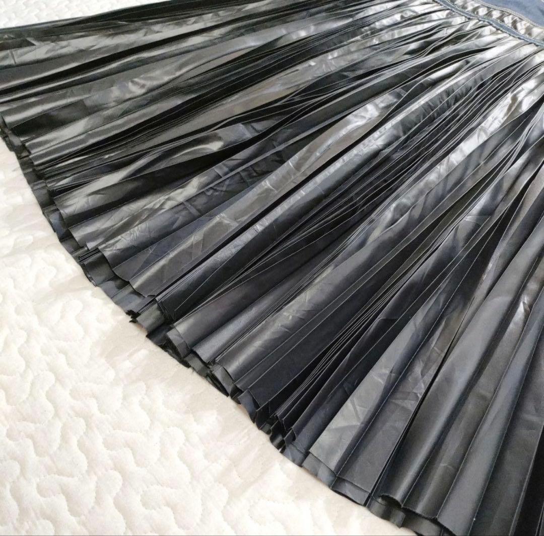 ISSEY MIYAKE　イッセイミヤケ　デニムプリーツスカート