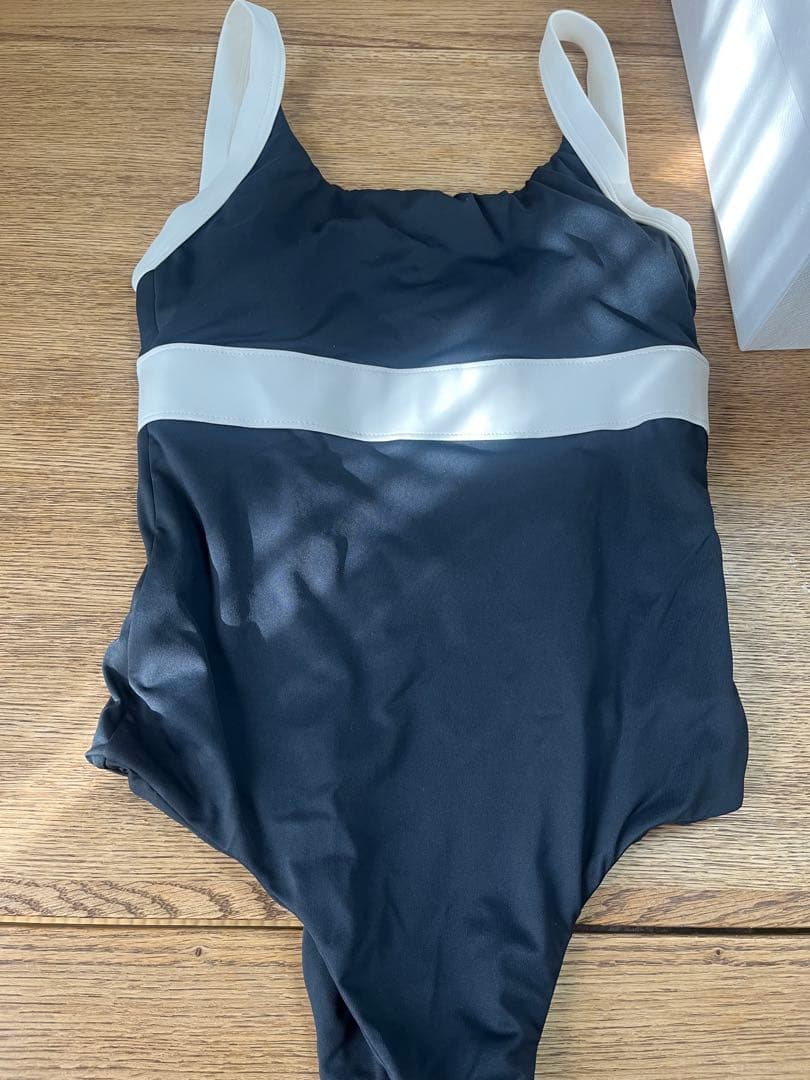 アリシアスタン 水着　Alexiastam