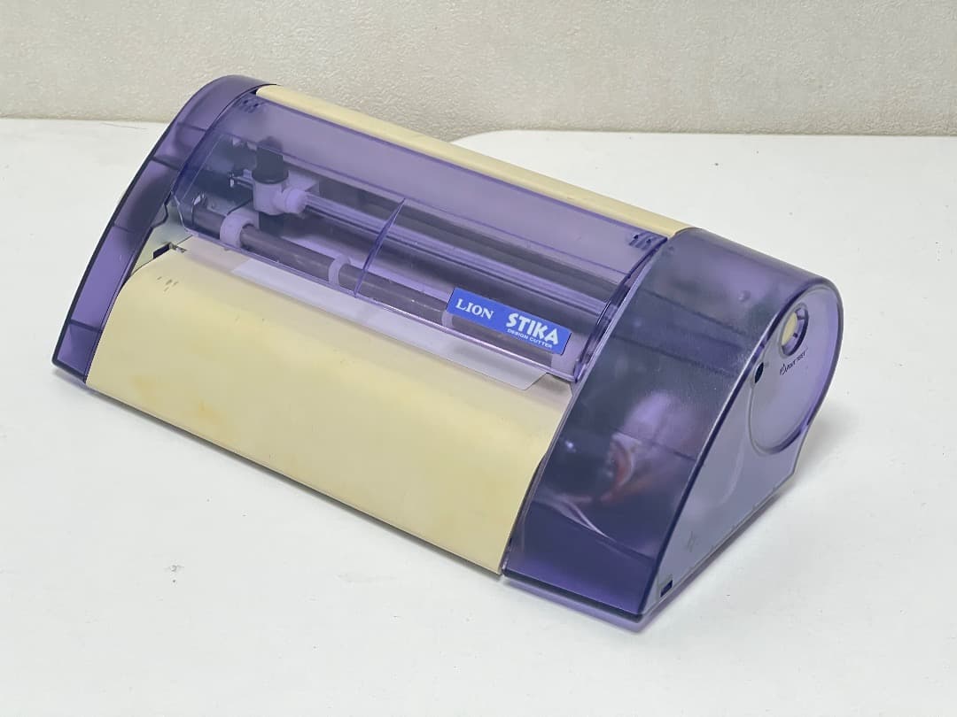 Lion Stika Roland SX-8L カッティングマシン