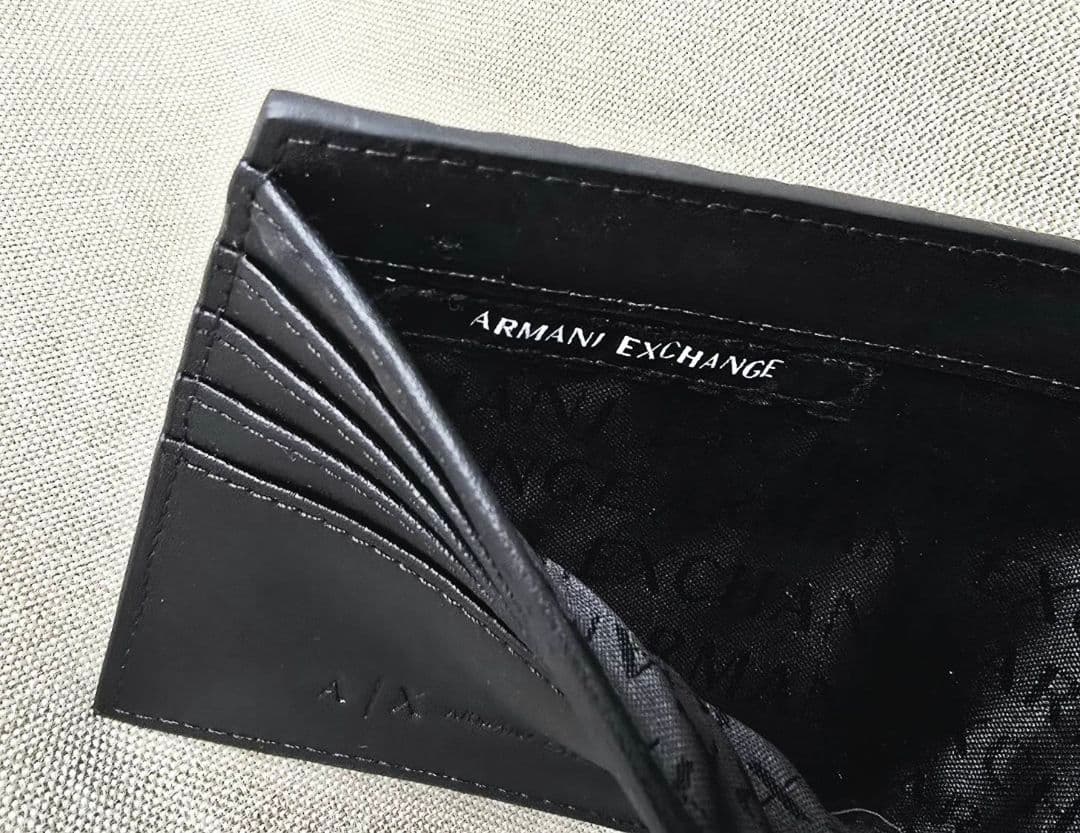 タイムセール！お買い得【新品未使用】二つ折り財布　アルマーニエクスチェンジ