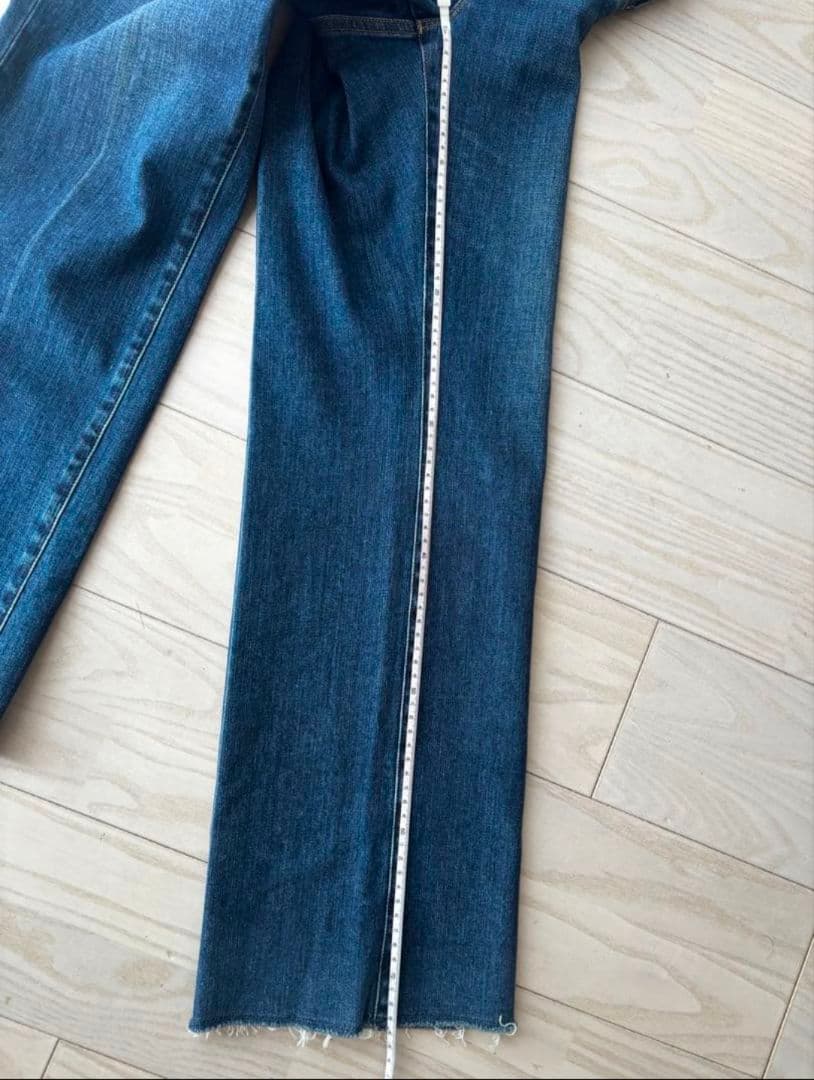 【RED CARD TOKYO×23区】デニム フレアパンツ　ミッドブルー