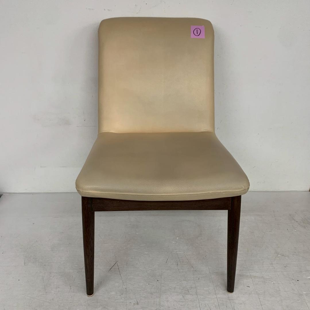 【カリモク】 刈谷木工 ダイニングチェア 木製 椅子 国産家具 ① A0824