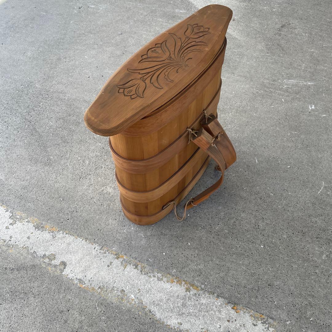 竹製おひつ 楕円形 彫刻入り スイス製