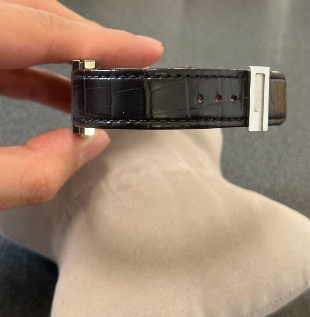 GUCCI 腕時計 7900L クォーツ クロコ型押しベルト ブラック 黒文字盤