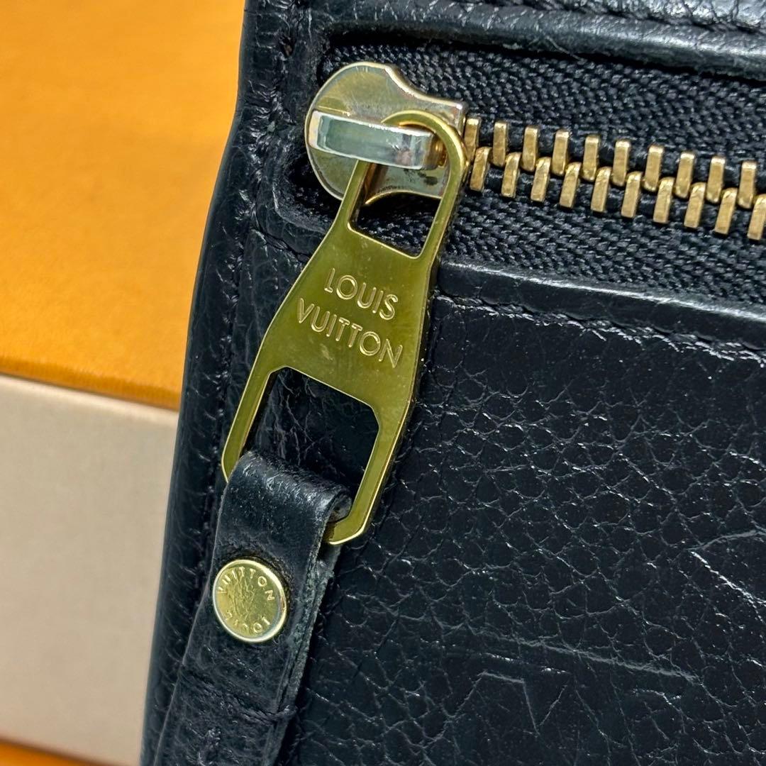 ルイヴィトン VUITTON　ポシェットクレ　アンプラント黒　M60633
