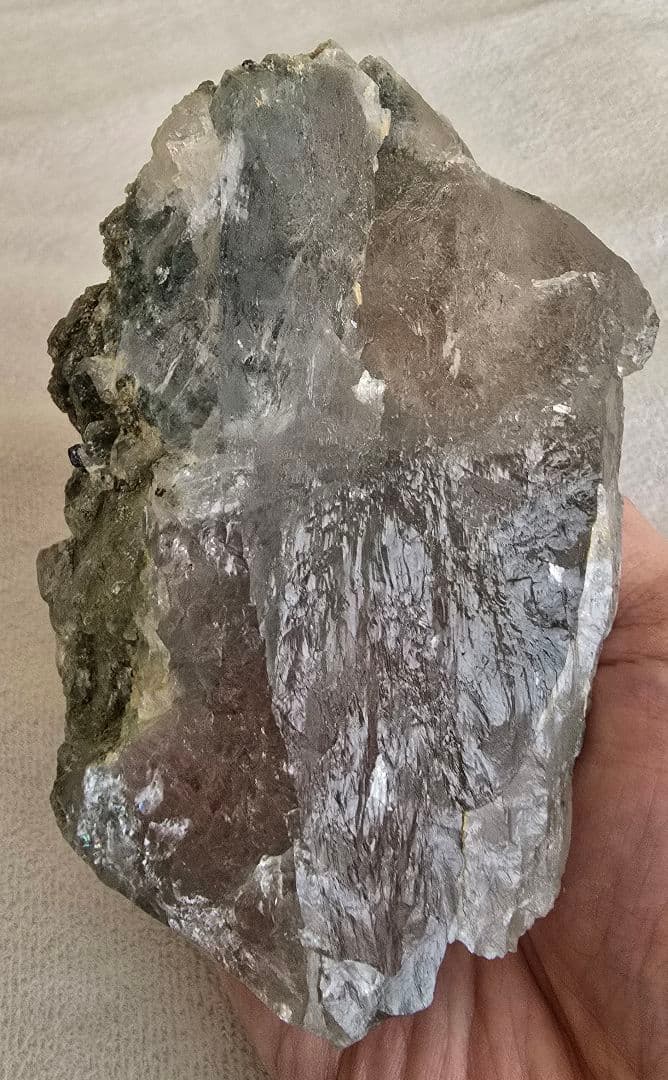 マニハール産　水晶クラスター(ルチル・クローライト・アテナース)レインボーあり