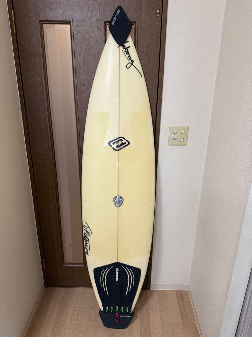 BILLABONG サーフボード 6'1\