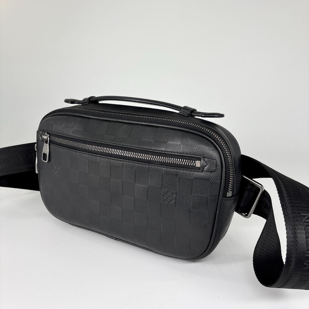 新品同様 ルイヴィトン ダミエアンフィニアンブレール N41288 ボディバッグ