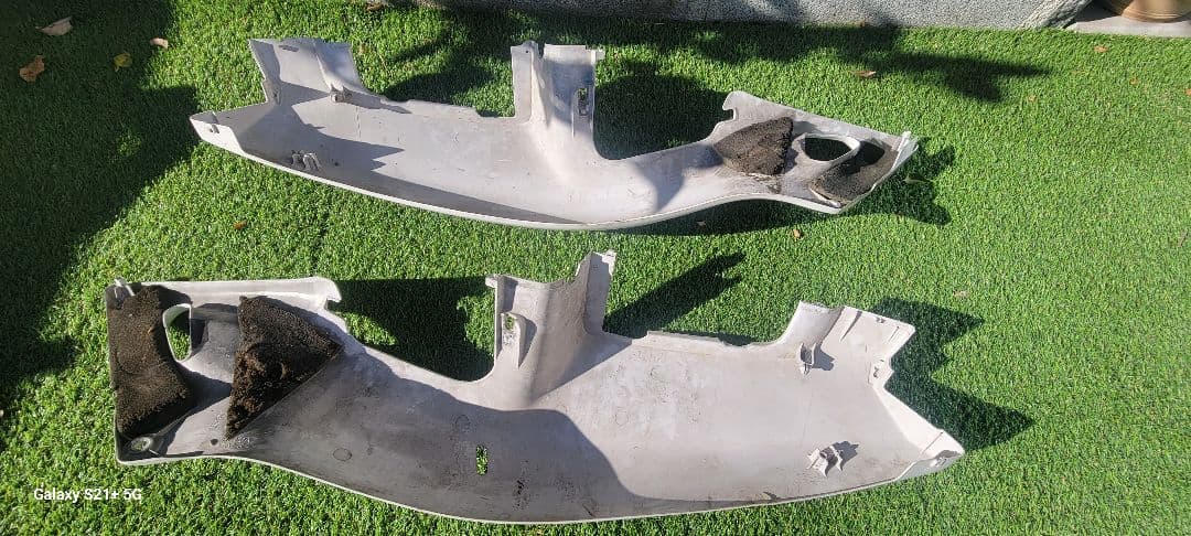 A*K様 rvf400　シートカウル