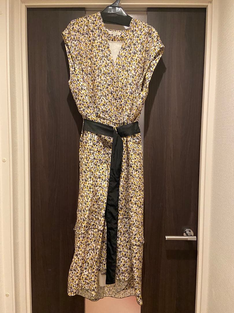 ブラミンク BLAMINK 小花柄 シルク ワンピース ベルト付