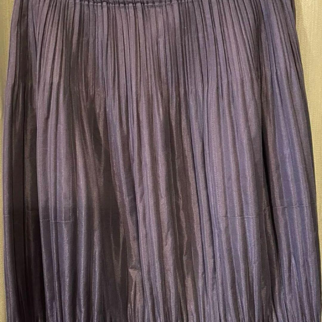 【プリーツプリーズ 】ひざ丈スカート　消しプリーツ　ツヤあり　グレー　5