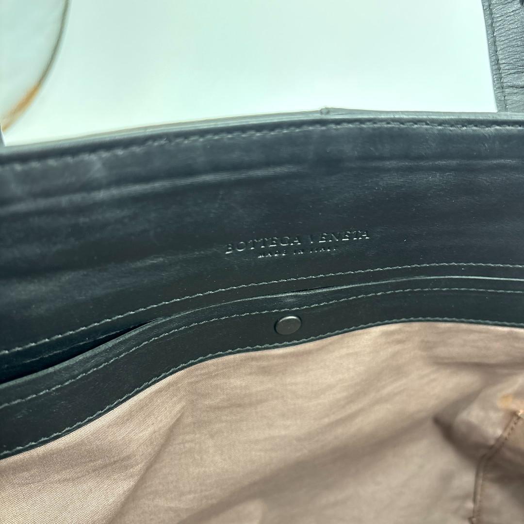 極美品 ボッテガ ヴェネタ イントレチャート レザー ラージ トートバッグ