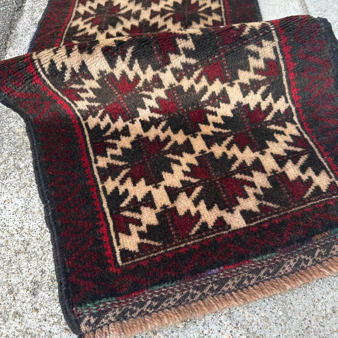 アンティーク絨毯73x37cmトライバルラグ手織り絨毯 年代バルーチ絨毯