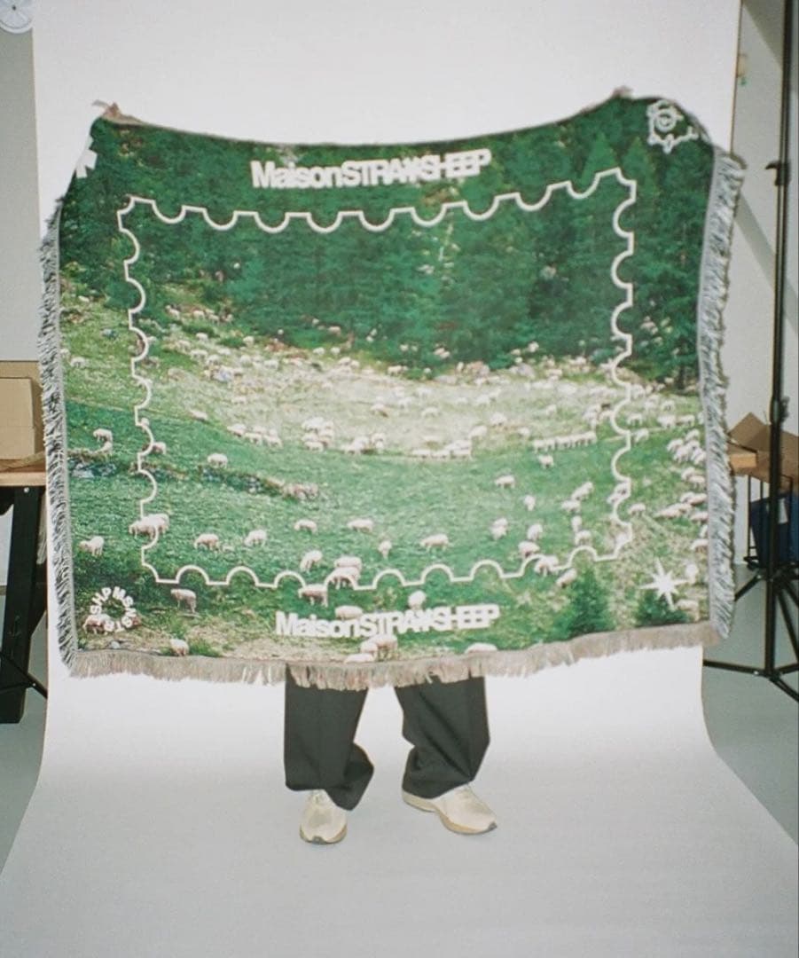 ラグ・カーペット MAISON STRAYSHEEP STRAYSHEEP RUG GREEN