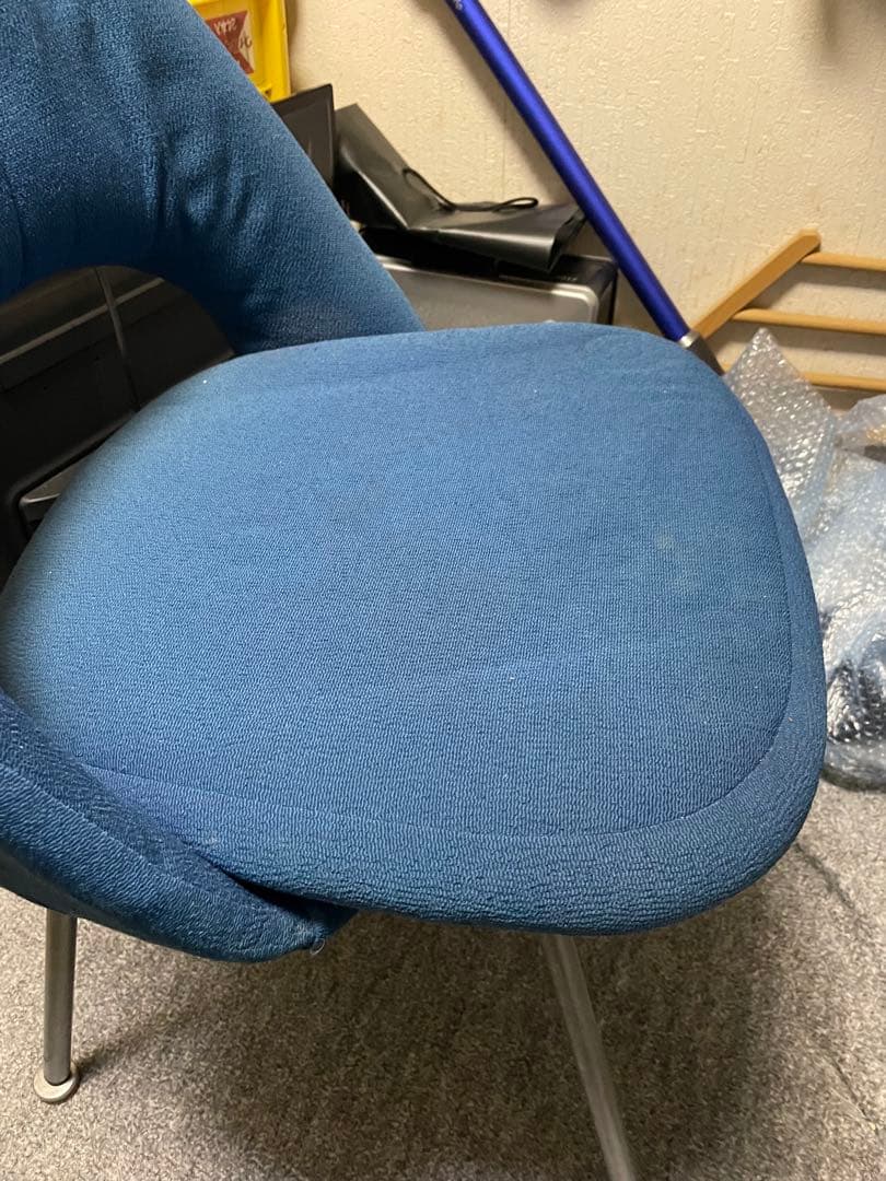 椅子 knoll saarinen side chair