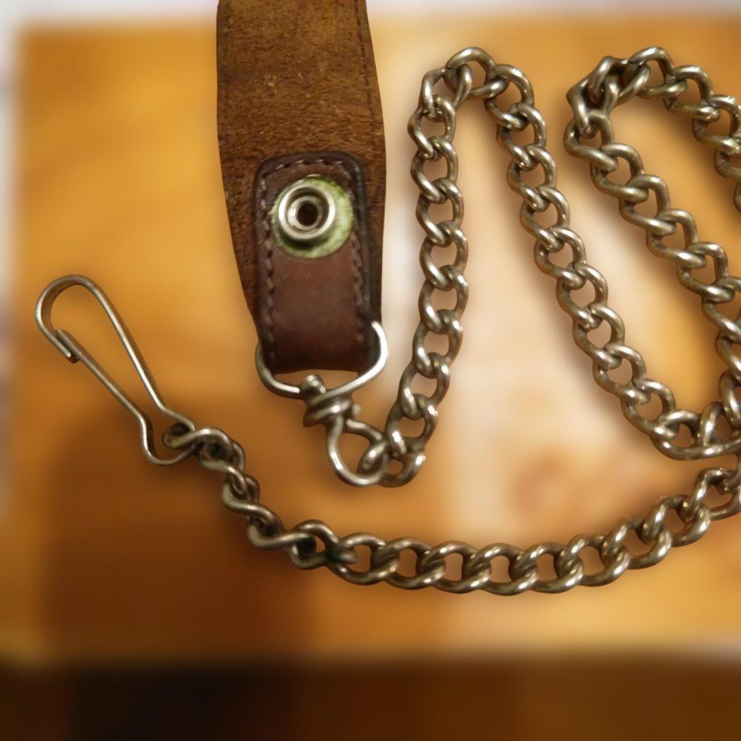 〈Schott〉ウォレットチェーン付き、 二つ折り財布 ダークブラウン