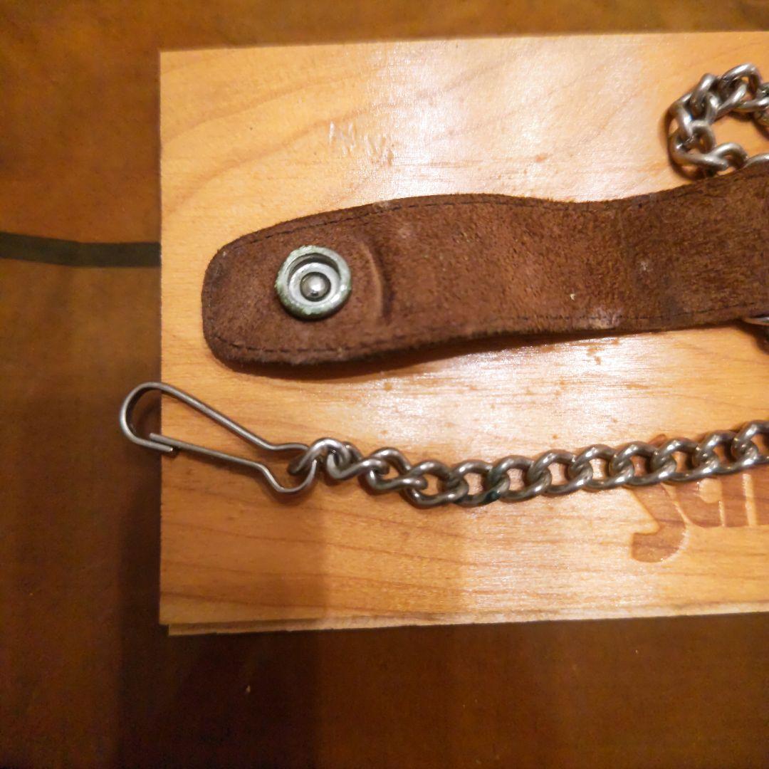 〈Schott〉ウォレットチェーン付き、 二つ折り財布 ダークブラウン