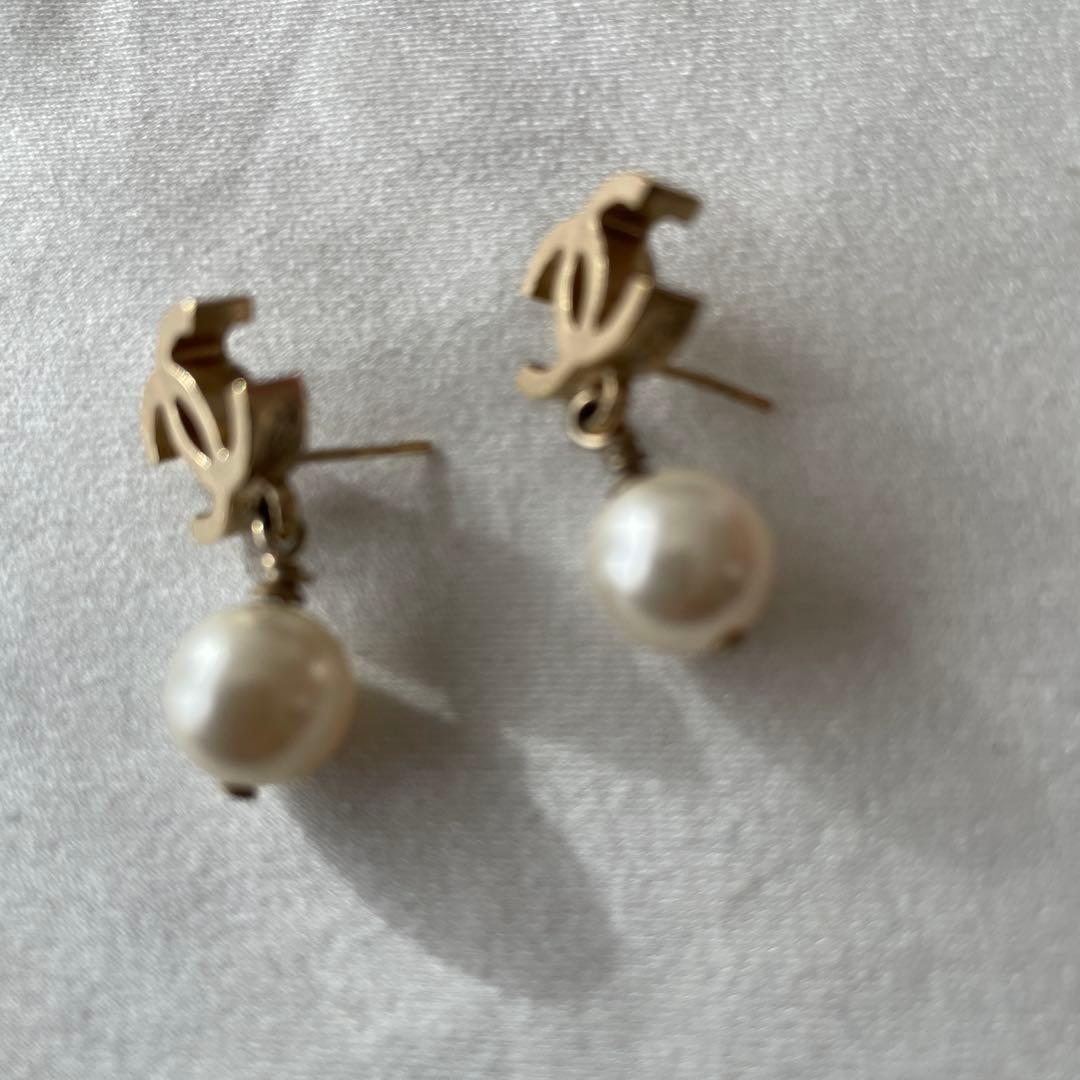 シャネル ピアス 両耳用