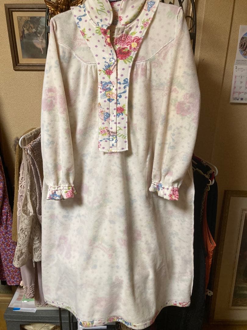 サエラ風チュニック鴨居洋子ルームフリースワンピース。可愛い携帯スマホ入れ2点