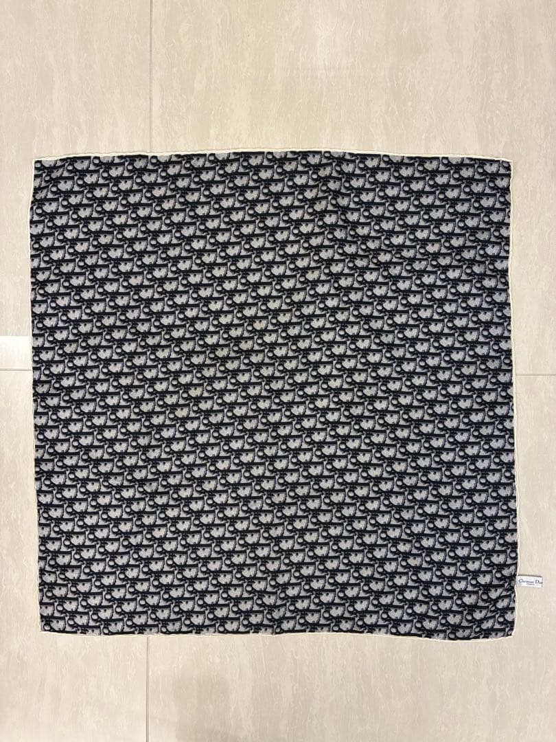 ディオール　DIOR スカーフ　未使用