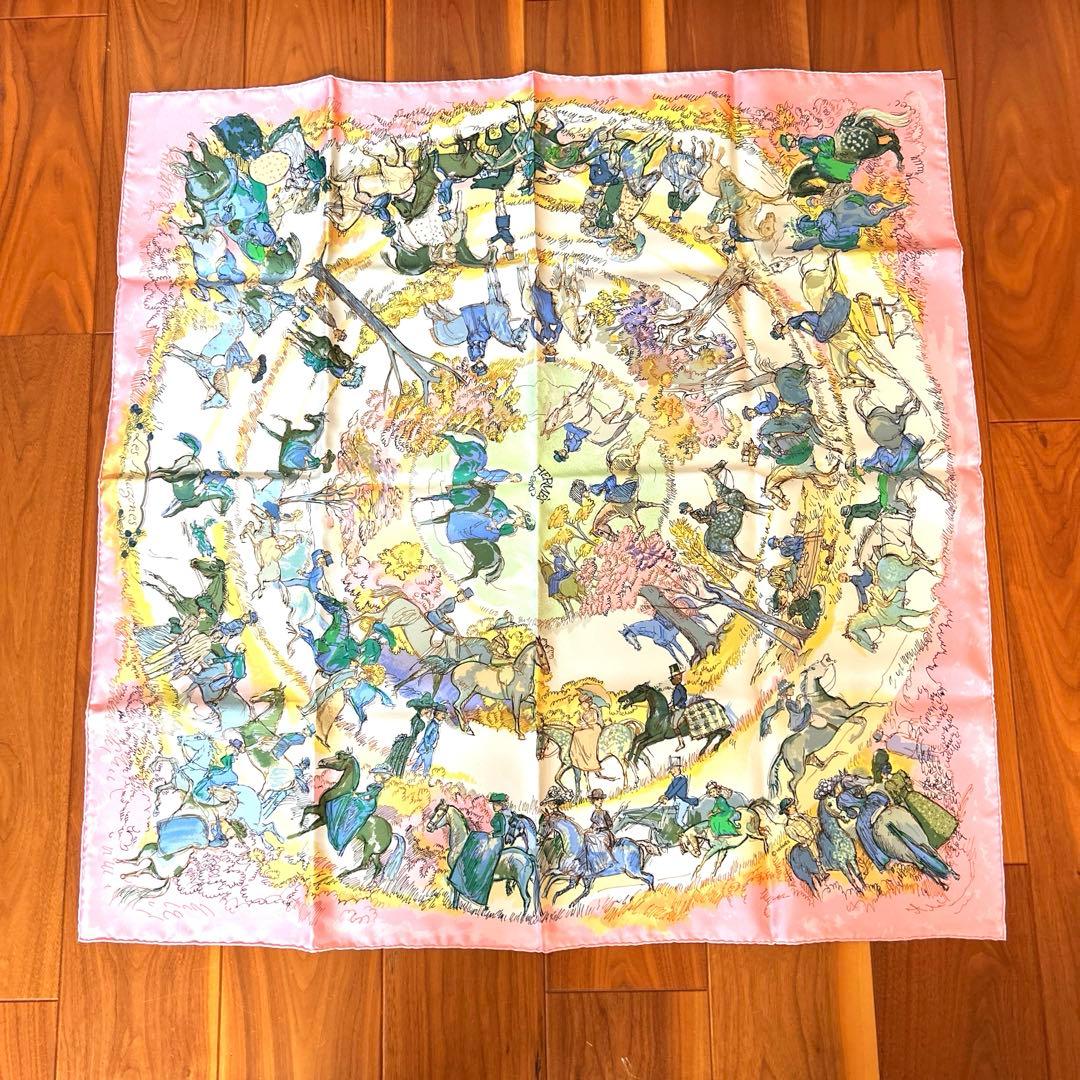 Hermès 馬と騎士のスカーフ 90cm