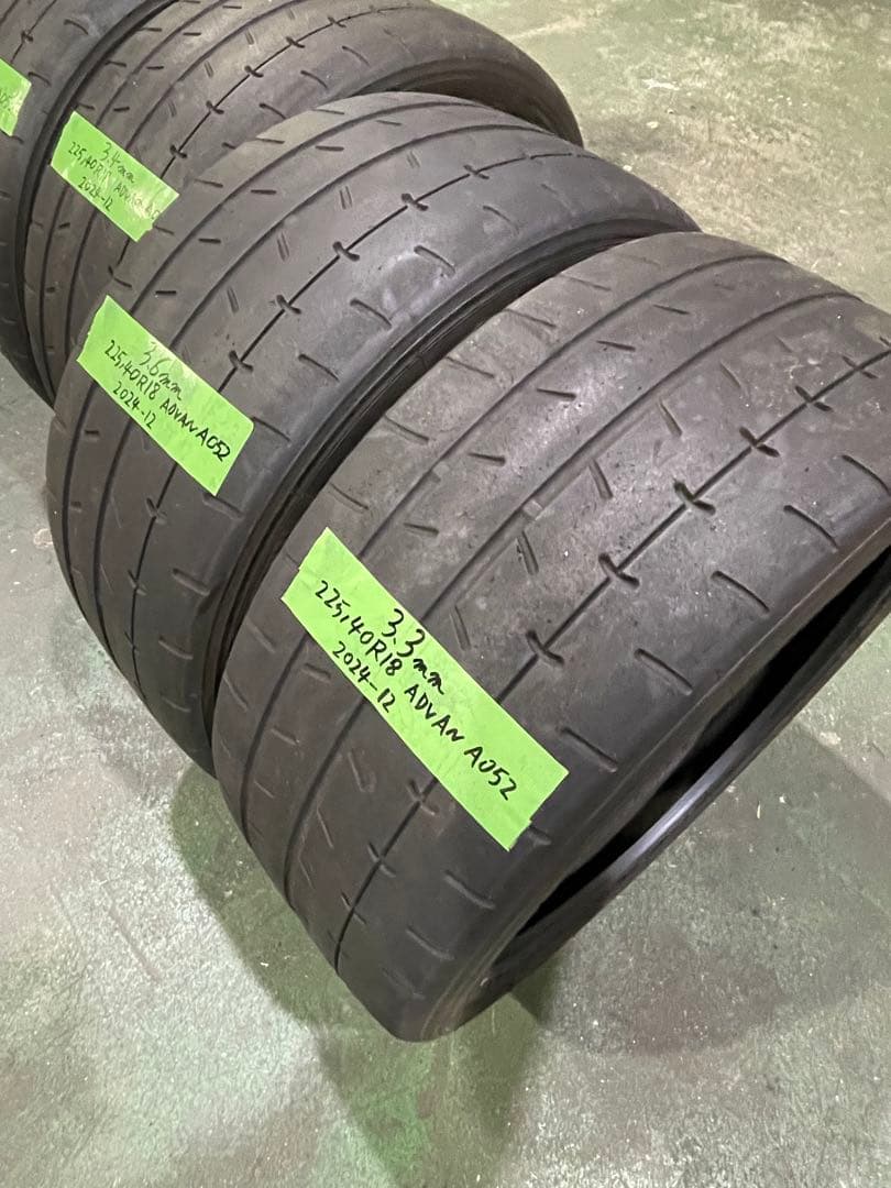 225/40R18 Sタイヤ 24年製ADVAN A052 バリ溝中古タイヤ4本