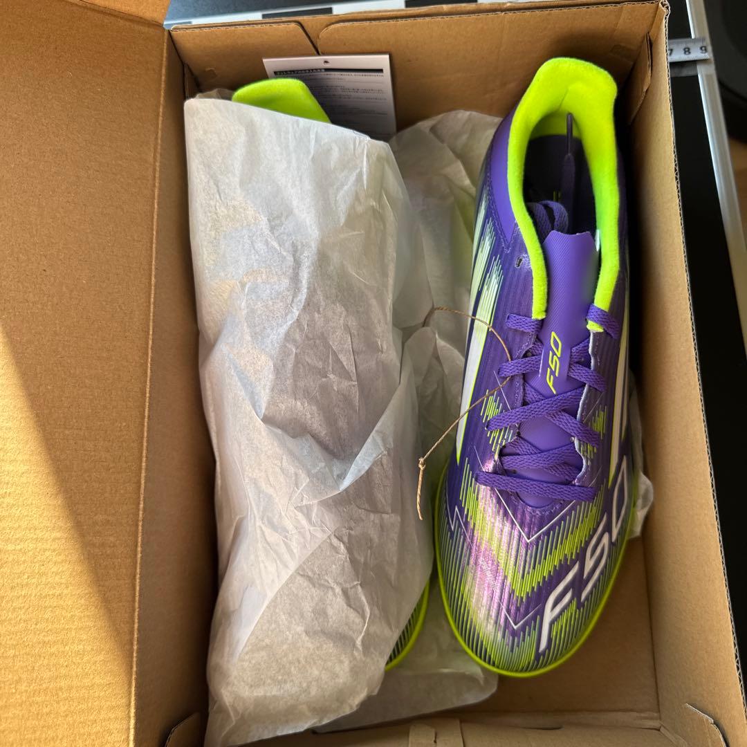 F50 CLUB TF サッカーシューズ 9 (UK)