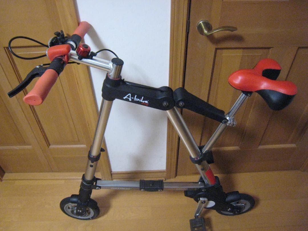 【程度良】A-BIKE-CITY正規品 8インチ 前後エアータイヤ