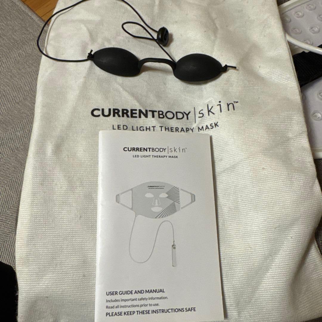 CurrentBody Skin LEDライトセラピーマスク　シリーズ1