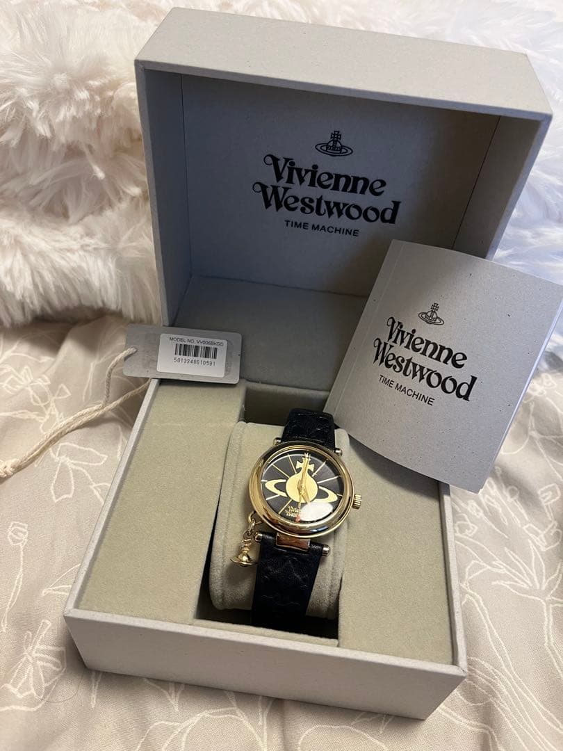 【値下げします】【稼働備品】Vivienne Westwood 時計