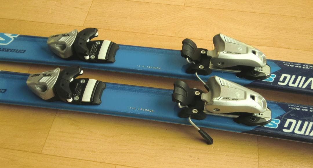 ■11月限定■送料無料■CARVING子供用スキーセット■130/23■