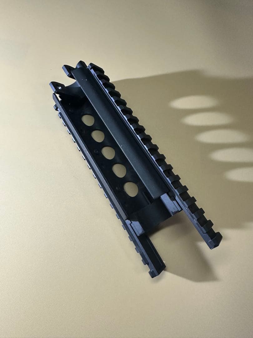 【セール/美品】東京マルイ純正 MP5用 金属ハンドガード3面 レール